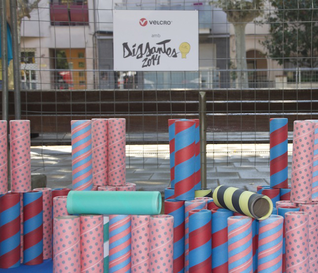 Games_Play_VELCRO®_Brand_Dissantes